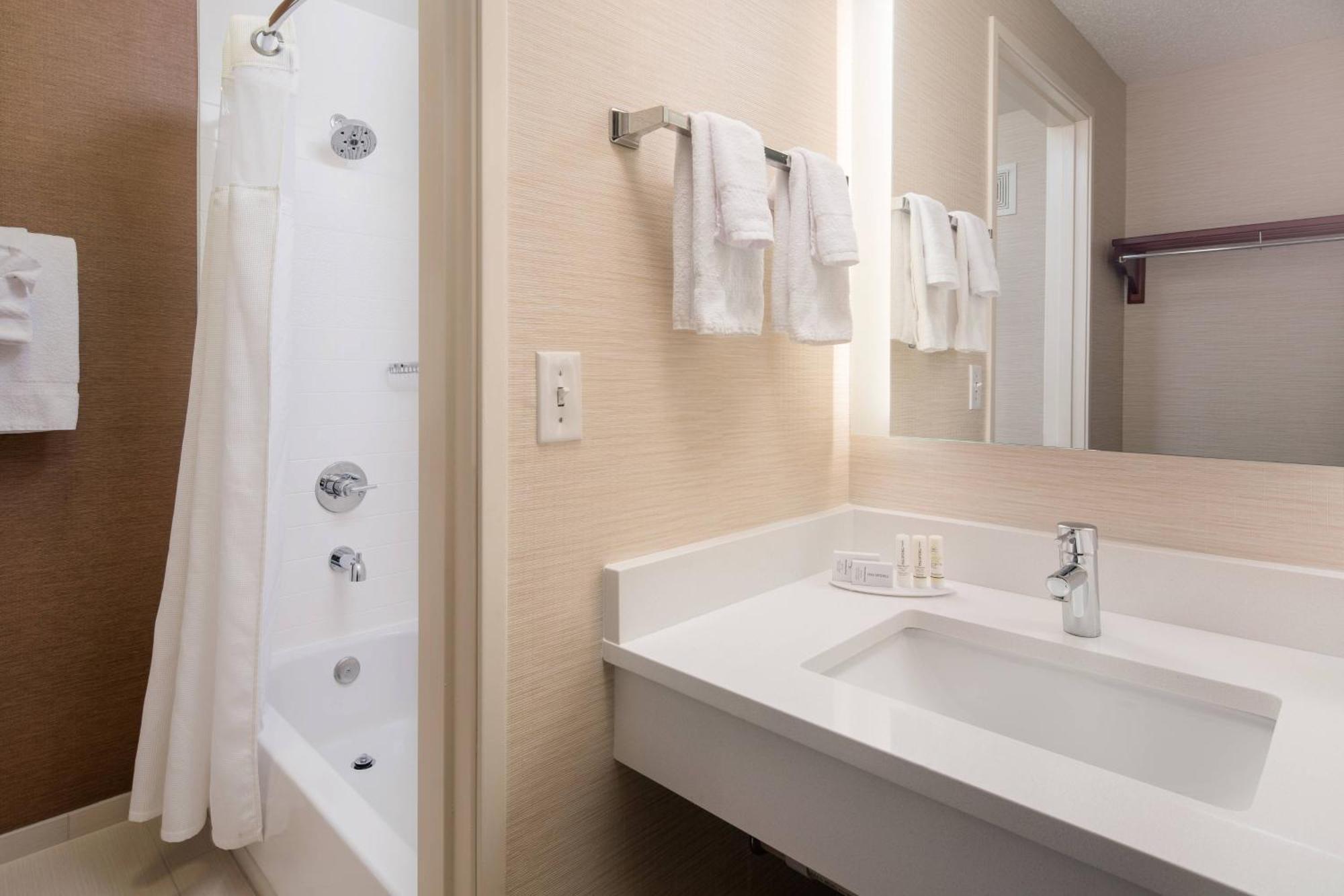 Fairfield Inn By Marriott Loveland Fort Collins Εξωτερικό φωτογραφία