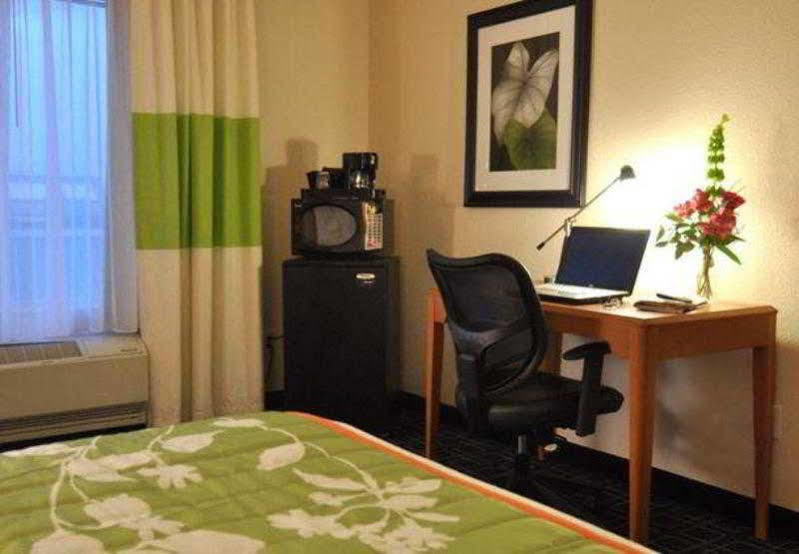 Fairfield Inn By Marriott Loveland Fort Collins Εξωτερικό φωτογραφία